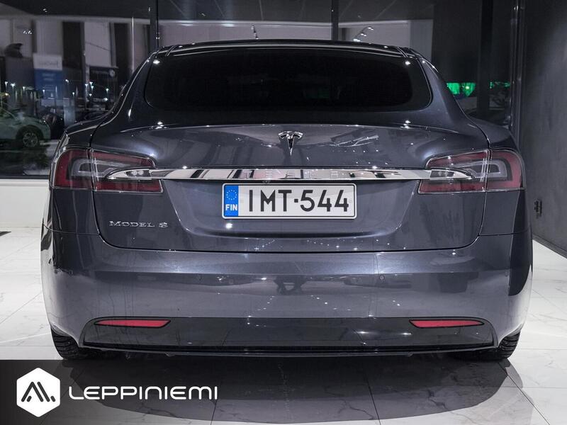 Tesla Model S vaihtoauto