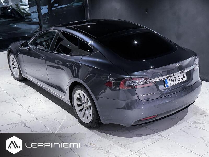 Tesla Model S vaihtoauto