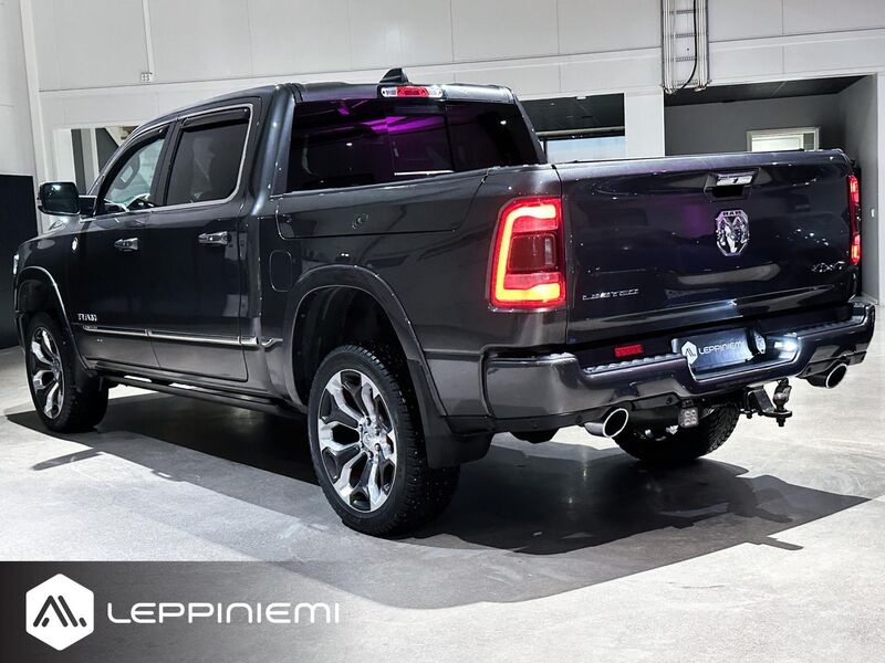 Dodge Ram vaihtoauto