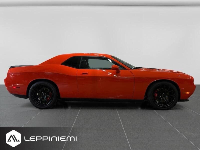 Dodge Challenger vaihtoauto