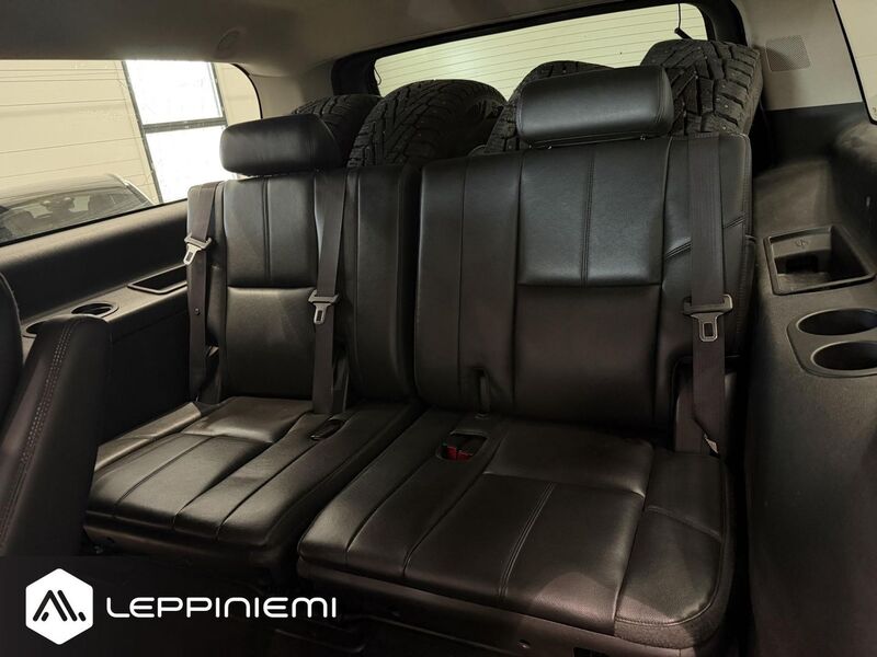 Chevrolet Suburban vaihtoauto