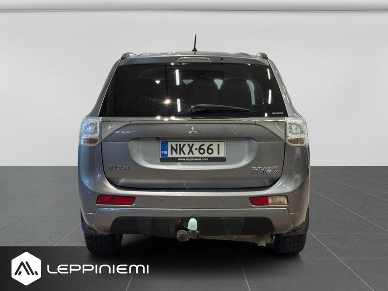 Mitsubishi Outlander PHEV vaihtoauto