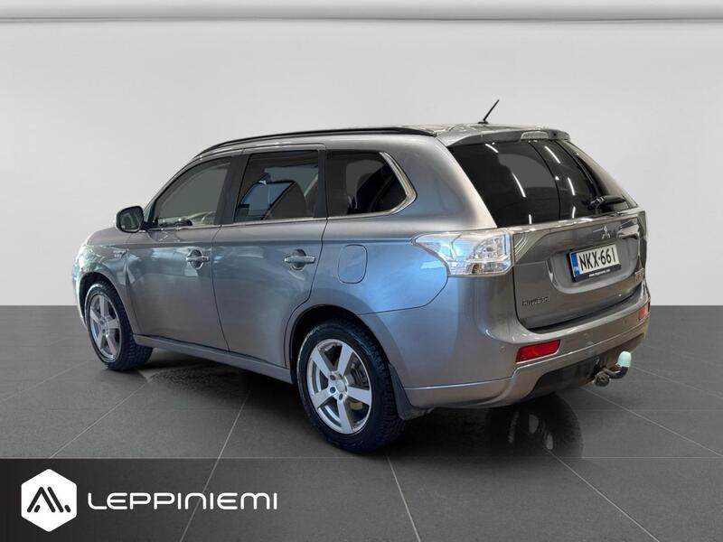 Mitsubishi Outlander PHEV vaihtoauto