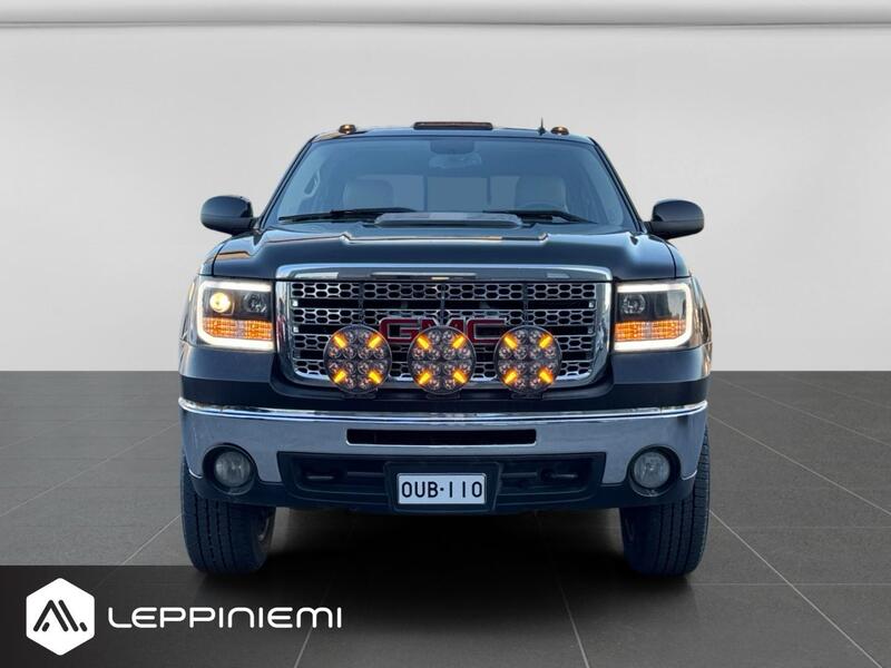 GMC Sierra vaihtoauto