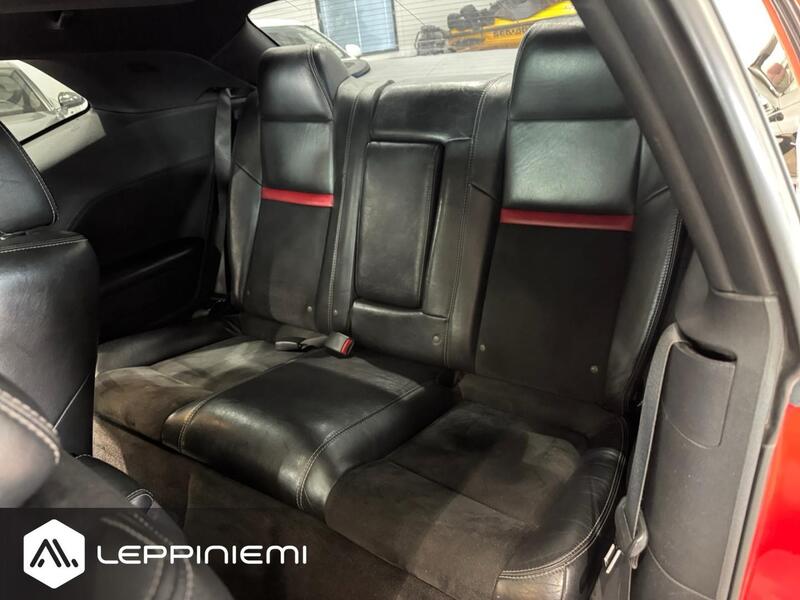 Dodge Challenger vaihtoauto