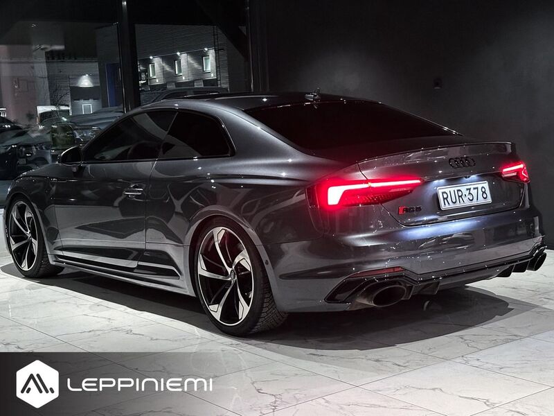 Audi RS5 vaihtoauto