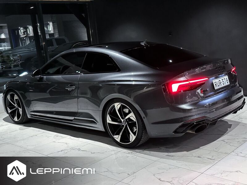 Audi RS5 vaihtoauto