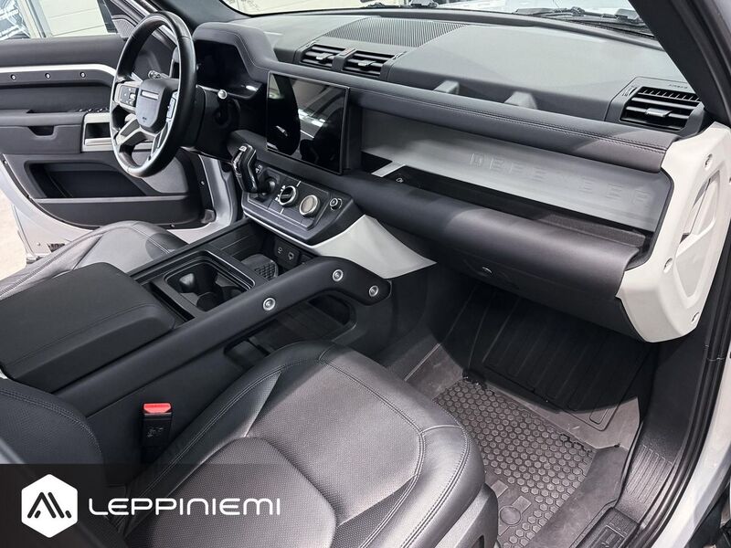 Land Rover Defender vaihtoauto