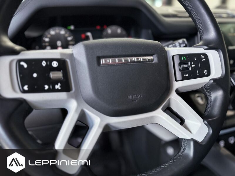 Land Rover Defender vaihtoauto