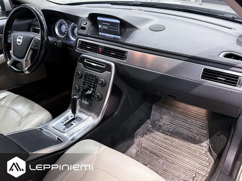 Volvo XC70 vaihtoauto