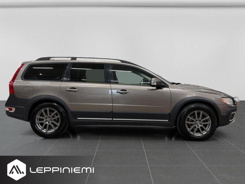 Volvo XC70 vaihtoauto