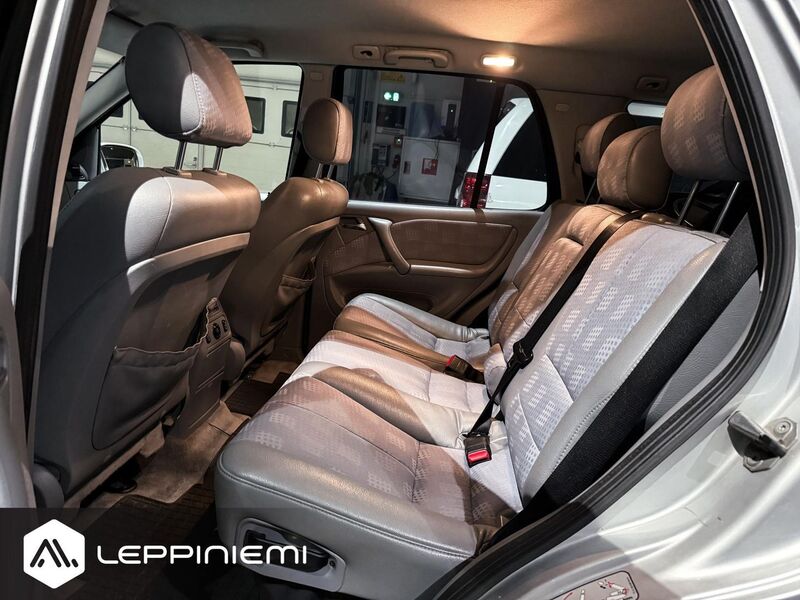 Mercedes-Benz ML vaihtoauto