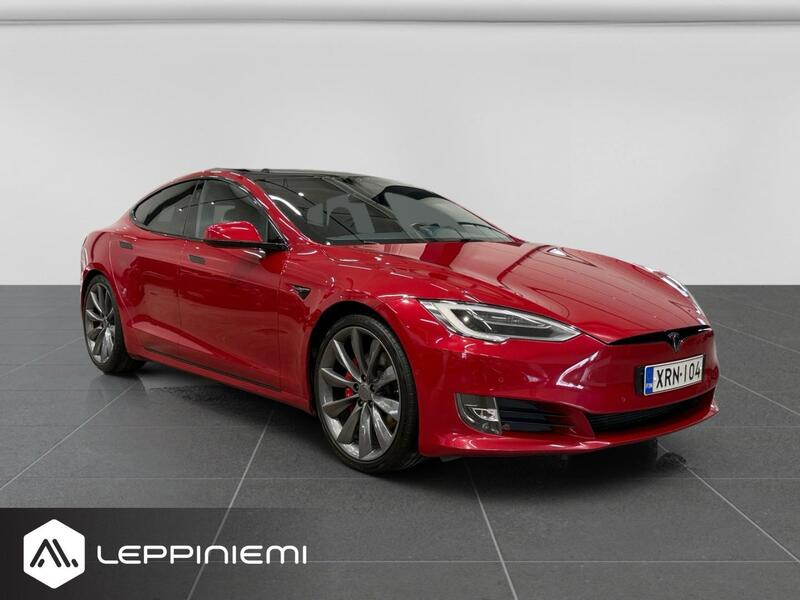 Tesla Model S vaihtoauto