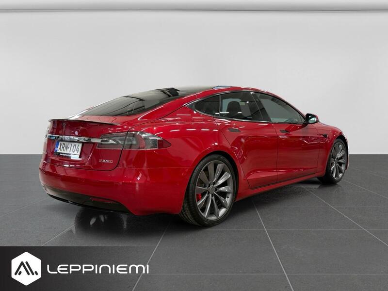 Tesla Model S vaihtoauto