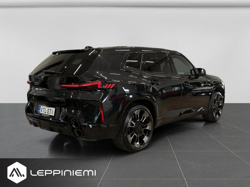 BMW XM vaihtoauto