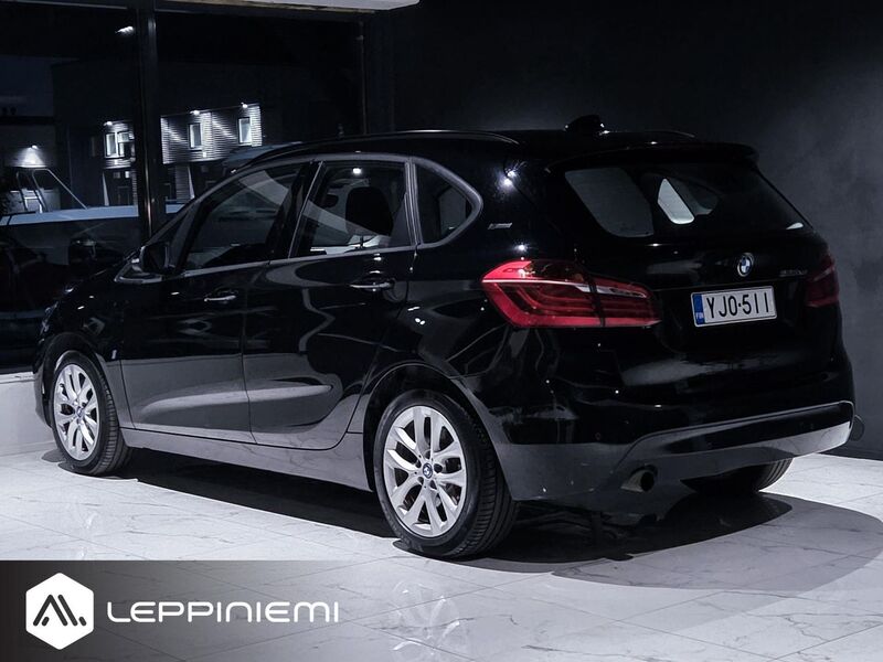 BMW 225 vaihtoauto