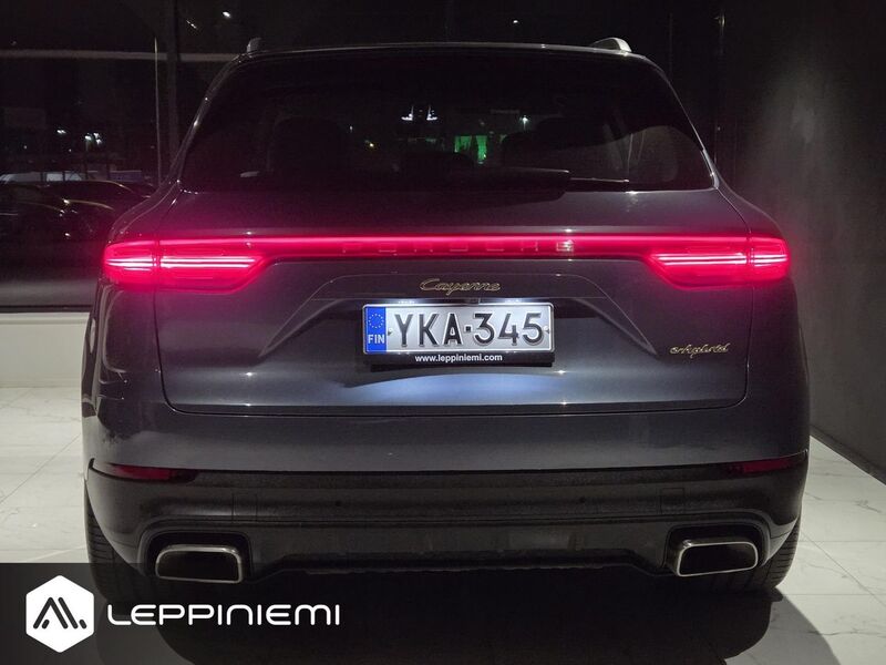 Porsche Cayenne vaihtoauto