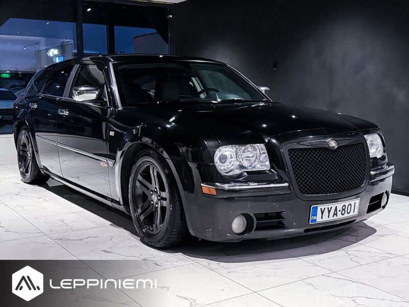 Chrysler 300C vaihtoauto