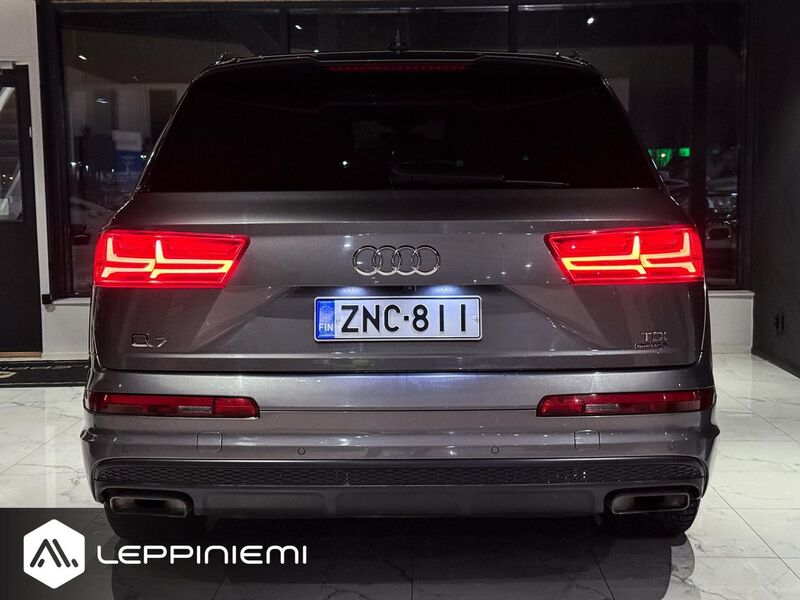 Audi Q7 vaihtoauto