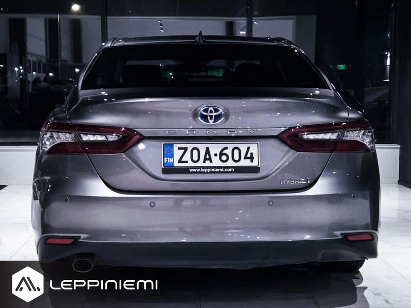 Toyota Camry vaihtoauto