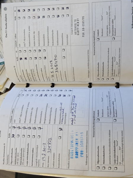 Volkswagen Touran vaihtoauto