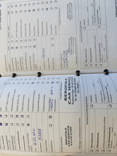 Volkswagen Touran vaihtoauto