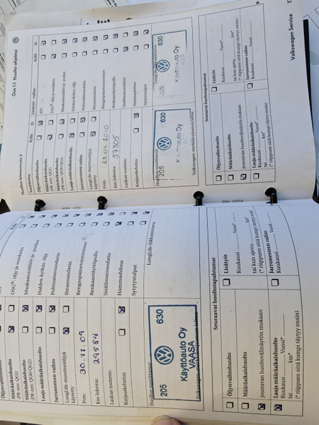 Volkswagen Touran vaihtoauto