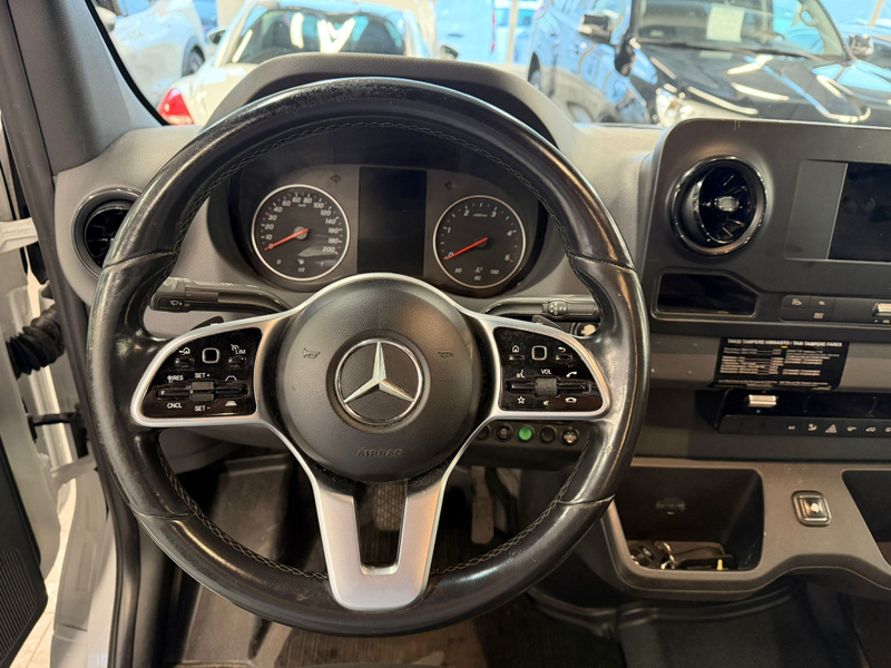 Mercedes-Benz Sprinter vaihtoauto