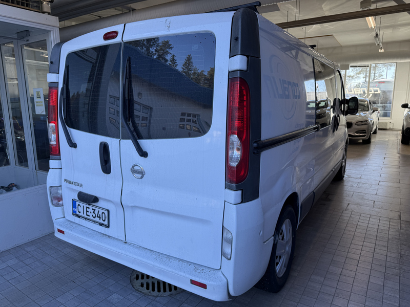 Nissan Primastar vaihtoauto