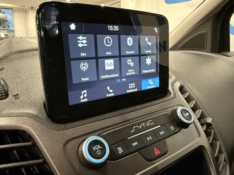 Ford Transit Connect vaihtoauto