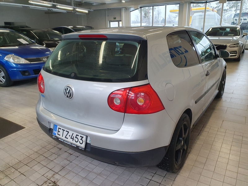Volkswagen Golf vaihtoauto