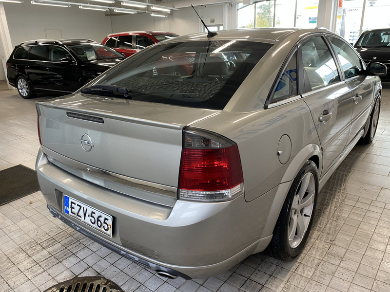 Opel Vectra vaihtoauto