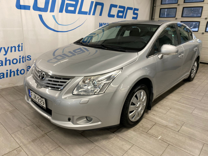 Toyota Avensis vaihtoauto