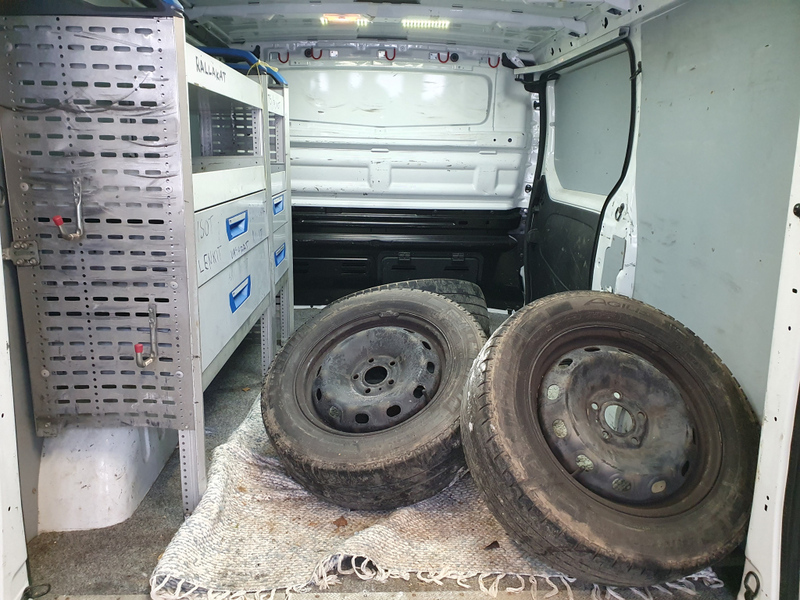 Opel Vivaro vaihtoauto