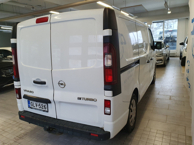 Opel Vivaro vaihtoauto