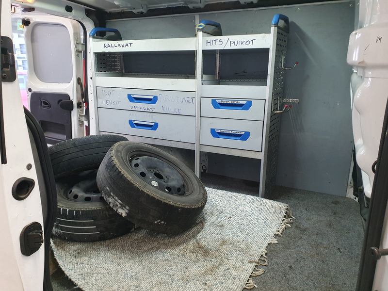 Opel Vivaro vaihtoauto