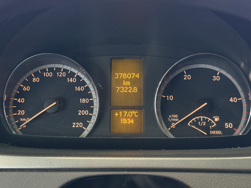 Mercedes-Benz Viano vaihtoauto