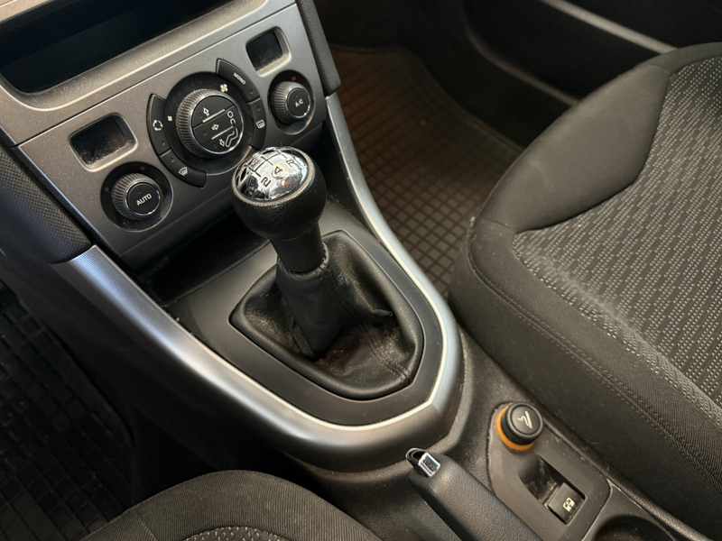 Peugeot 308 vaihtoauto