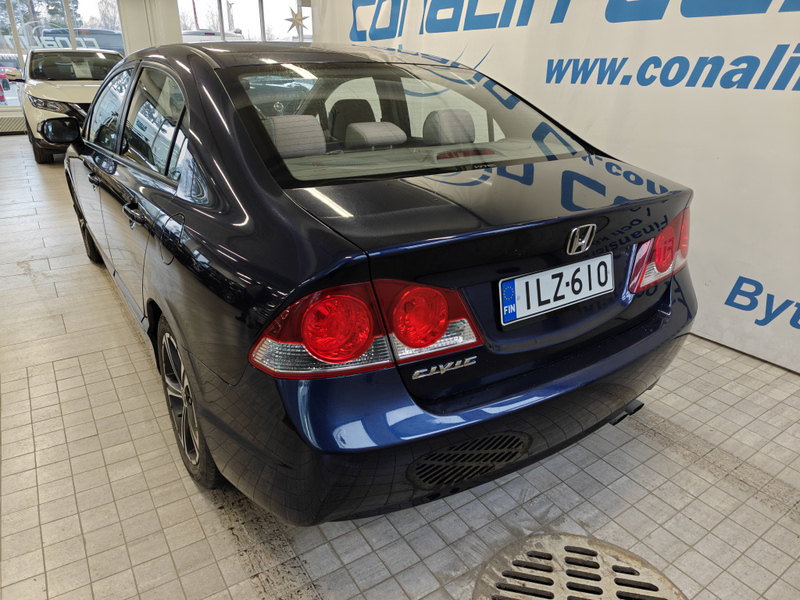 Honda Civic vaihtoauto