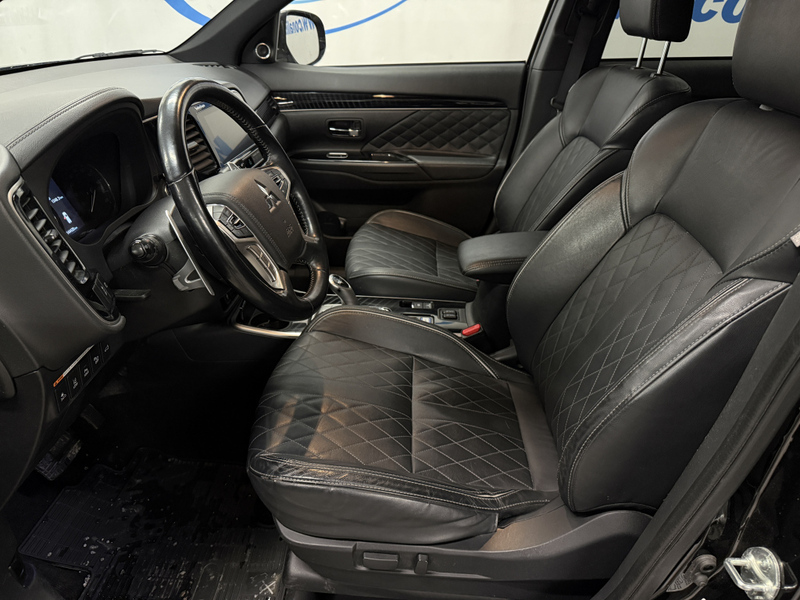 Mitsubishi Outlander PHEV vaihtoauto