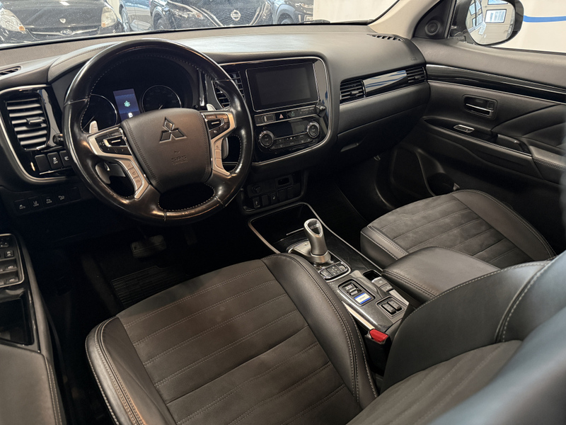 Mitsubishi Outlander vaihtoauto