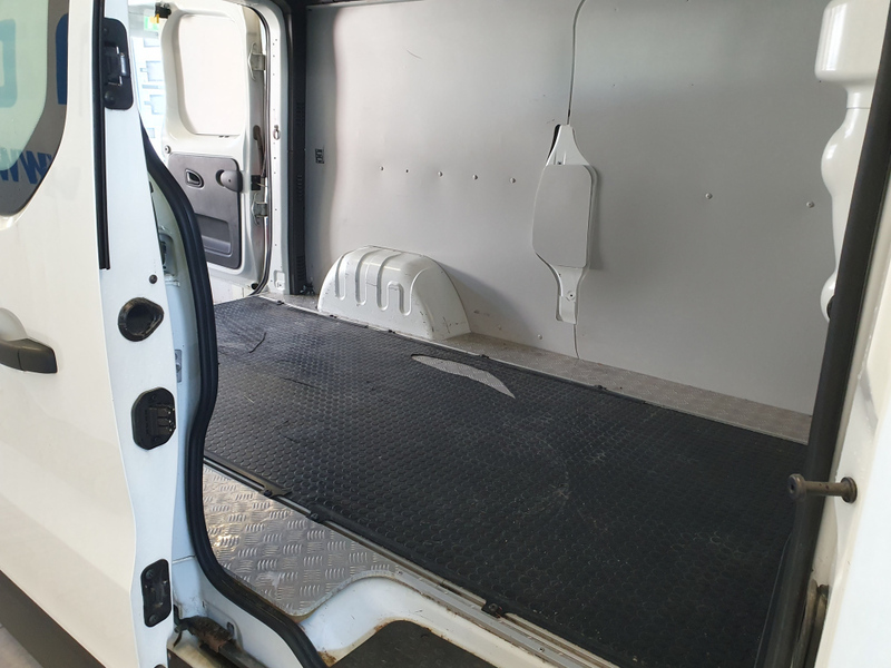 Renault Trafic vaihtoauto