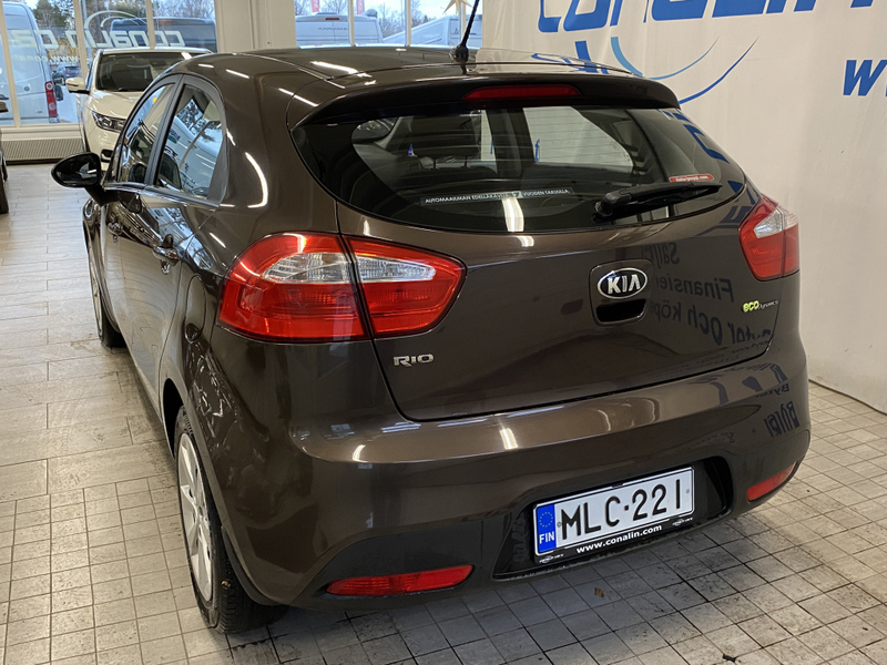 Kia Rio vaihtoauto