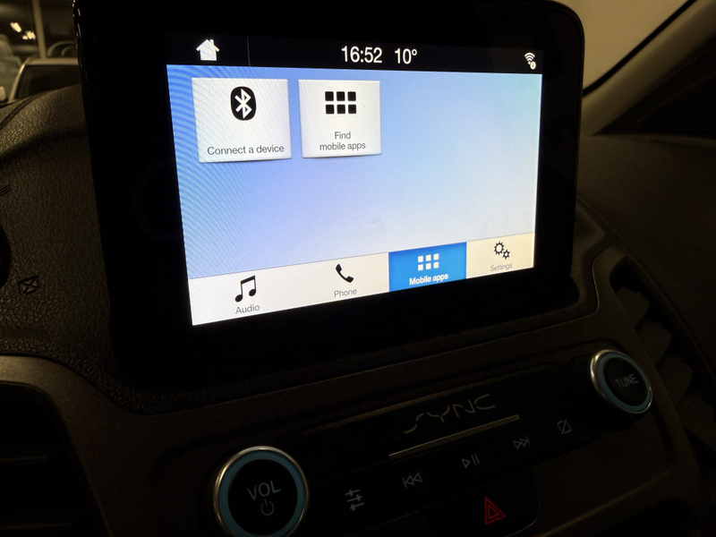 Ford Transit Connect vaihtoauto