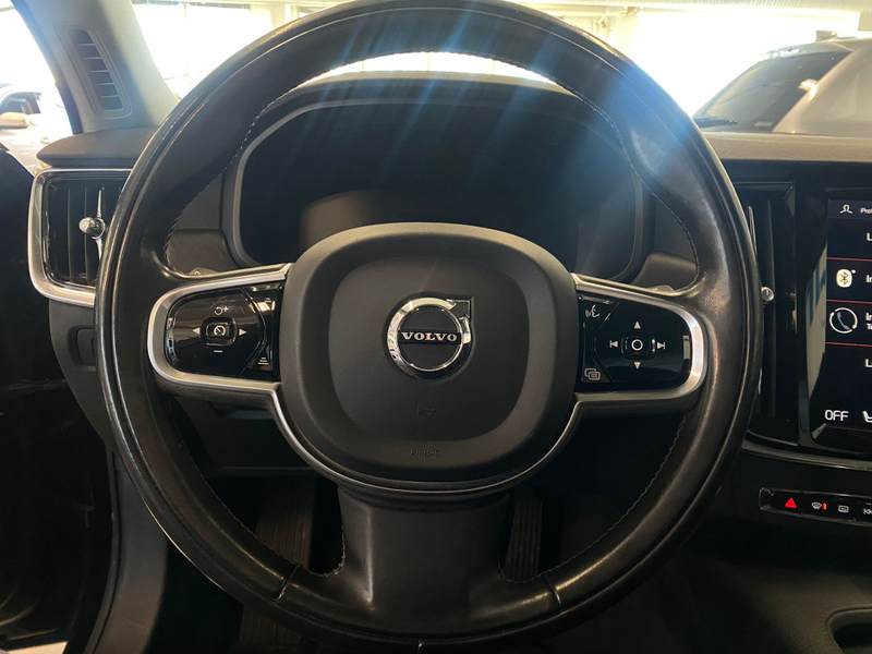 Volvo V90 Cross Country vaihtoauto