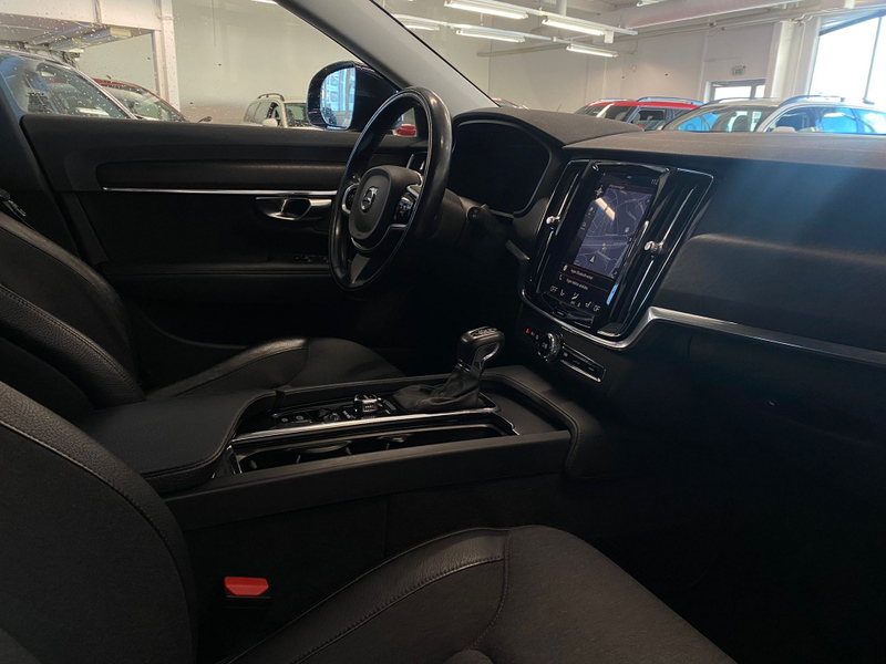 Volvo V90 Cross Country vaihtoauto