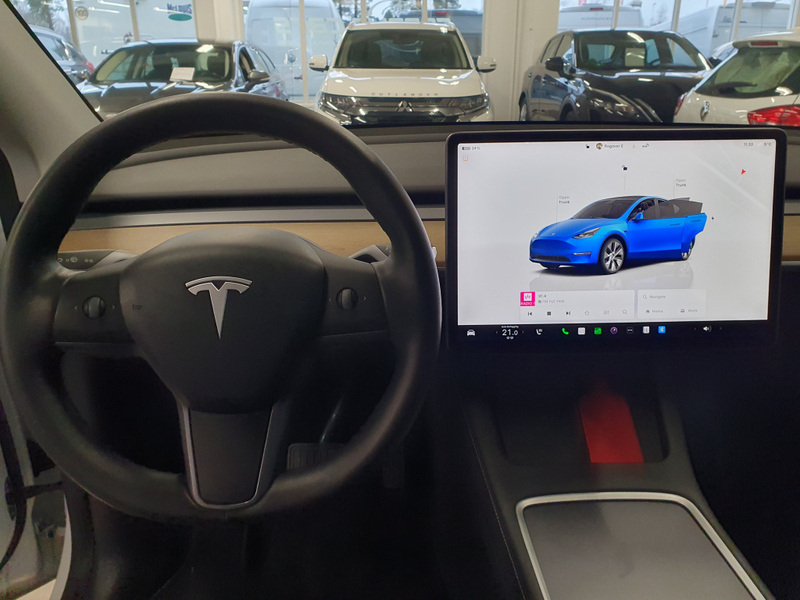 Tesla Model Y vaihtoauto