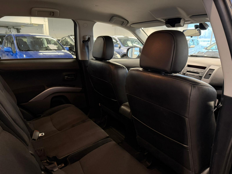 Mitsubishi Outlander vaihtoauto