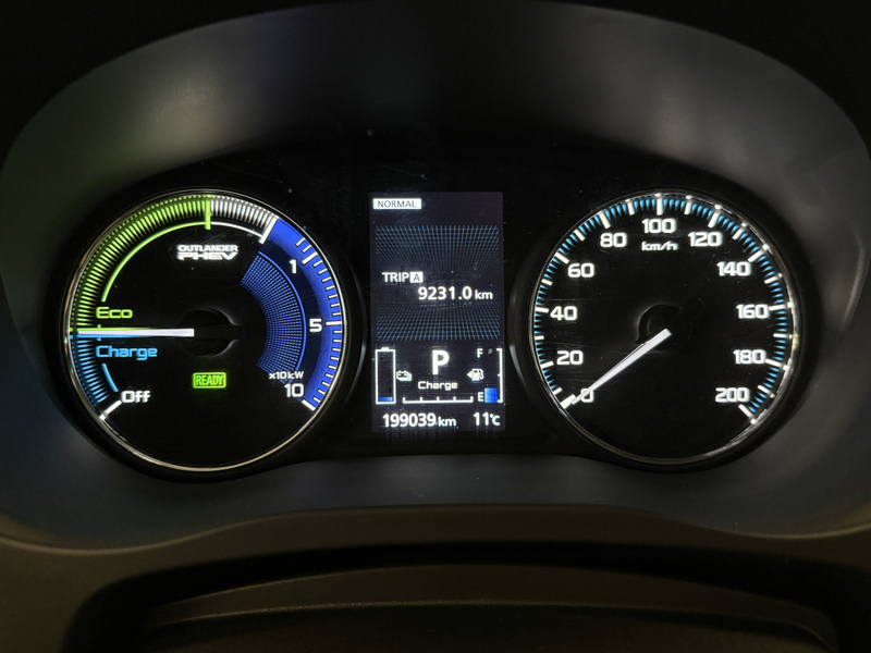 Mitsubishi Outlander vaihtoauto