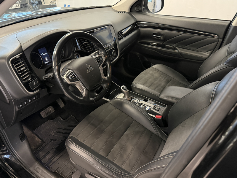 Mitsubishi Outlander vaihtoauto